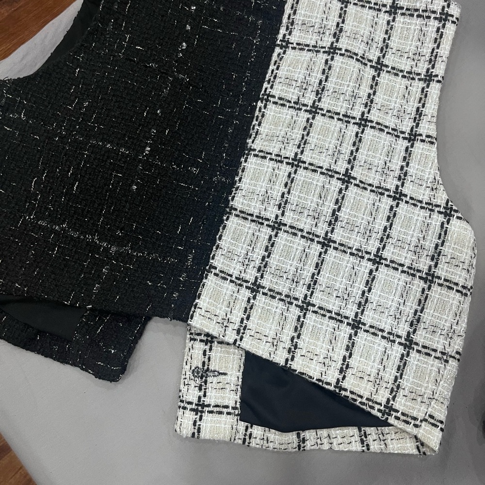 Vest - Picture 2 of 2
